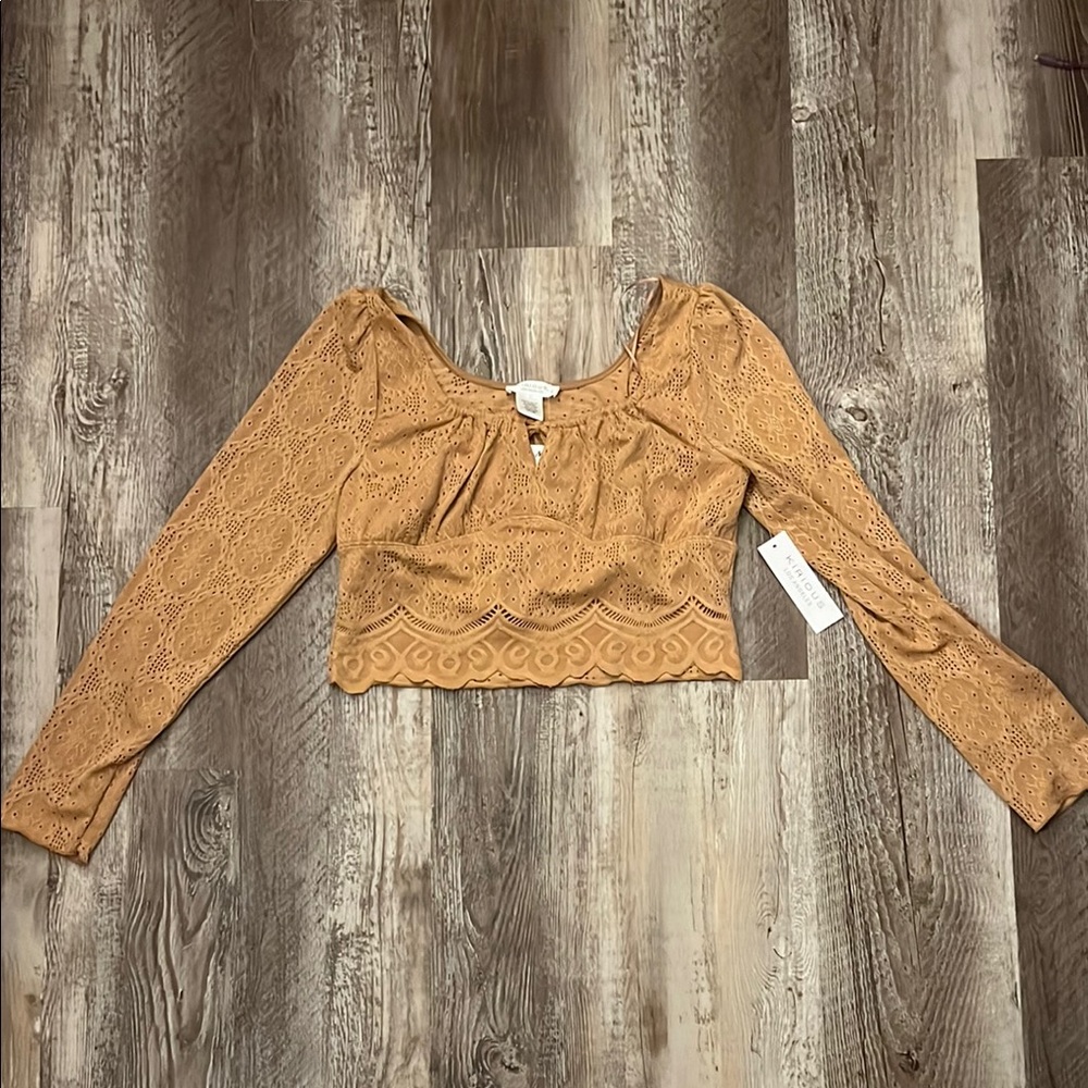 Women's Tan Lace Crop Top
